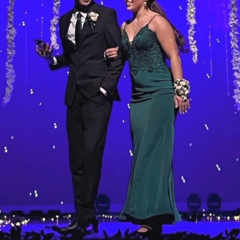 Prom Dress - Picture 6 of 7